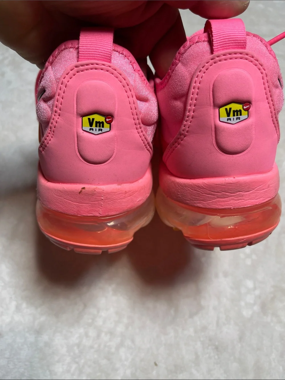 Nike Air Bapor Max Plus Women's Pink Sneakers with Orange Accents Size 7.5
